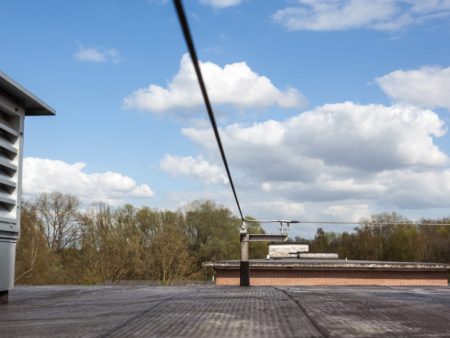 Linea vita flessibile su tetto piano