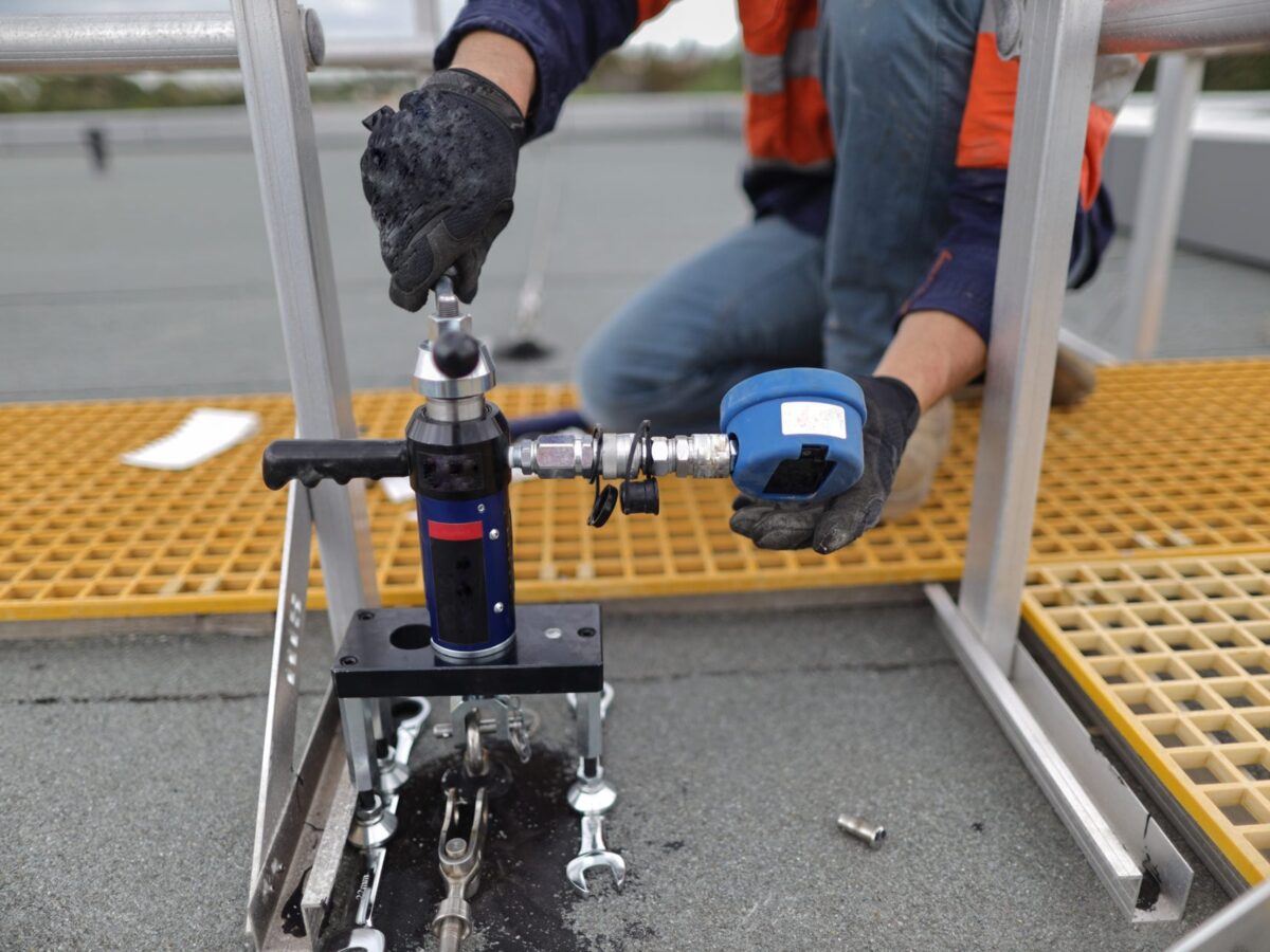 linee-vita-progettazione-installazione-e-manutenzione-Lineevita