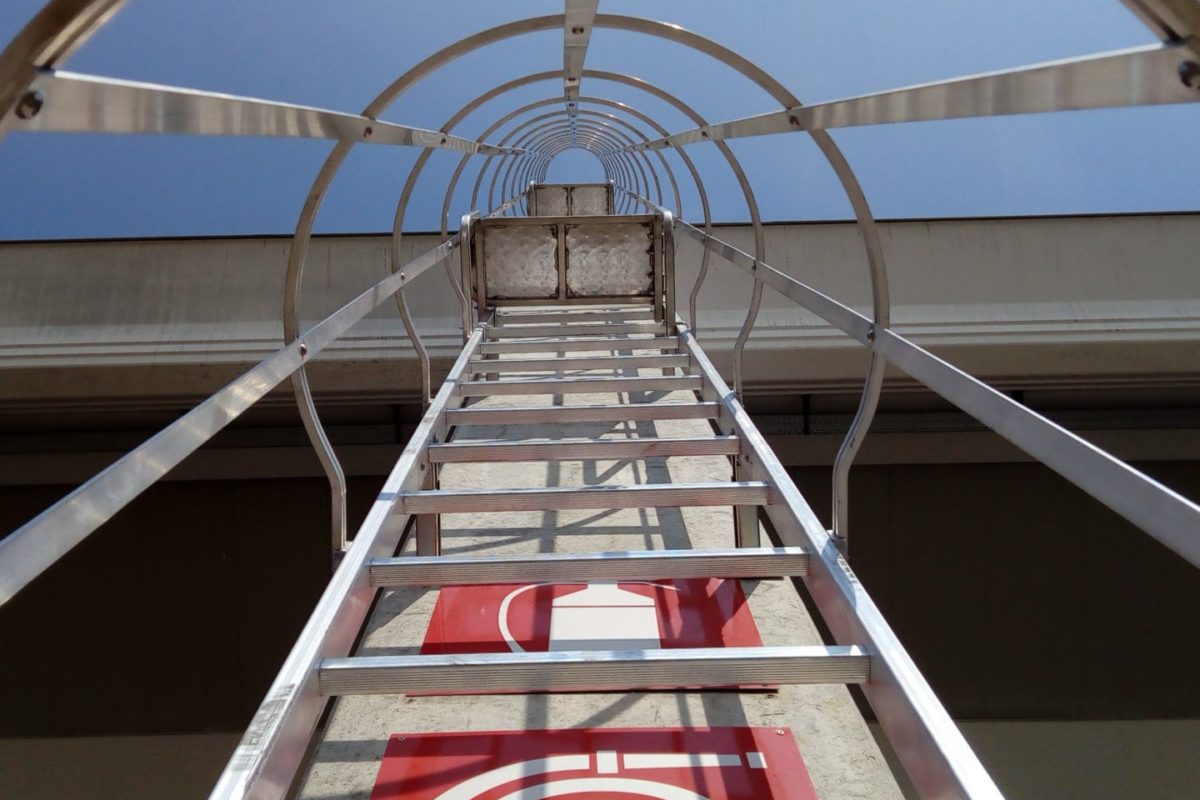 ladders-gangways-and-railings-Lineevita