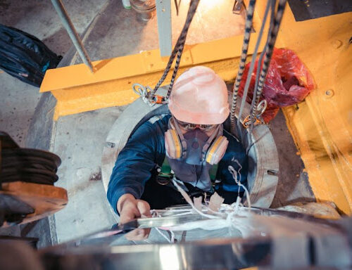 psa-fuer-arbeiten-in-engen-raeumen-geschlossene-raeume-Lineevita