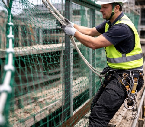 komplettloesungen-fuer-auffangnetze-Lineevita