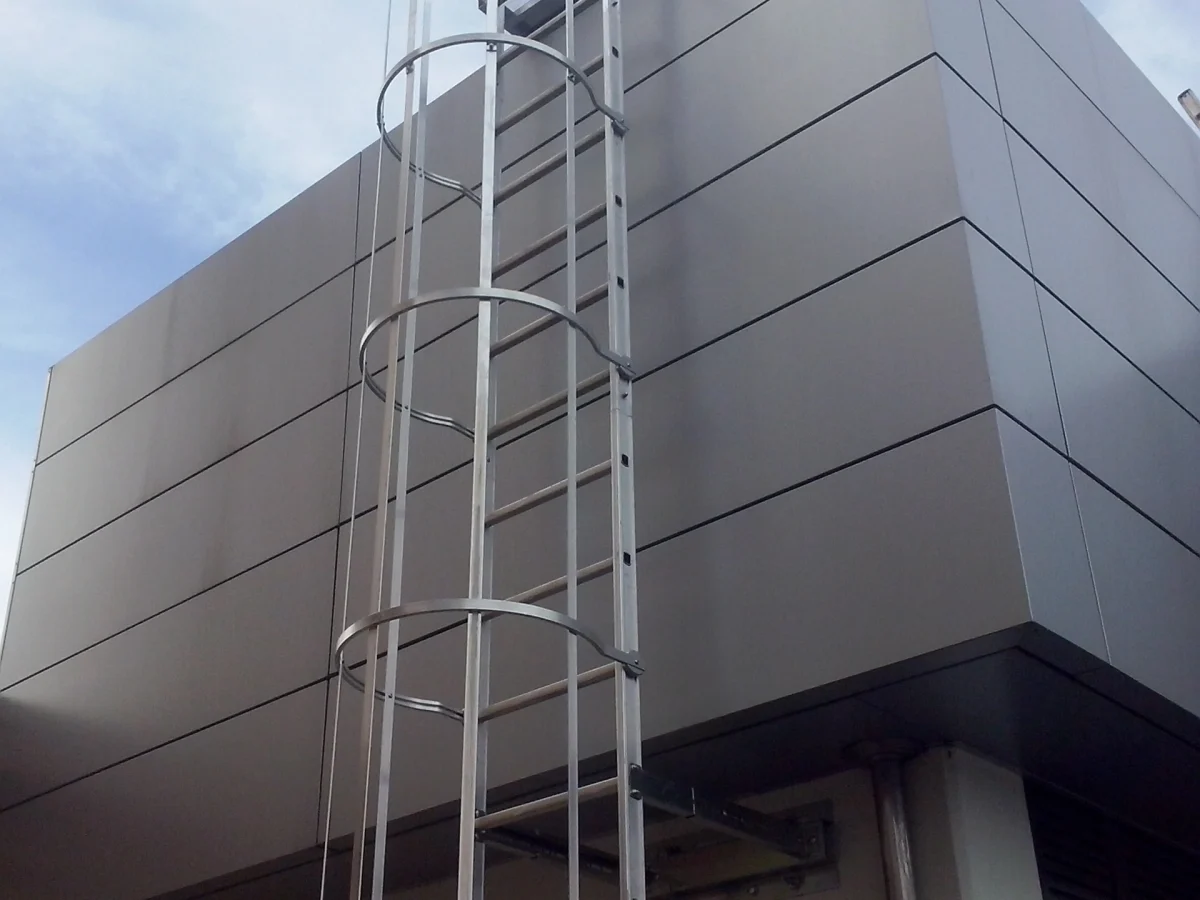 feste-steigleitern-Lineevita